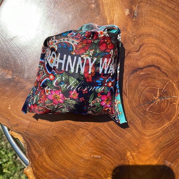 Johnny Was - Picture 4 of 4